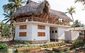 Leisy'S Garden Hostel & Rooms